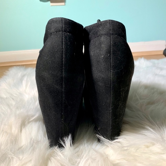 Wedged Ankle Boots - Picture 5 of 7